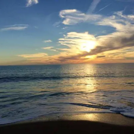 Maison Familiale Michel: Charming Garden Retreat Holiday home Saint-Michel-en-l'Herm