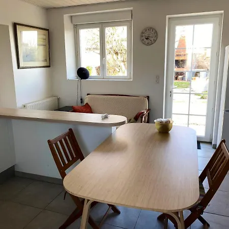 Maison Familiale Accueillante A Avec Jardin בית נופש
