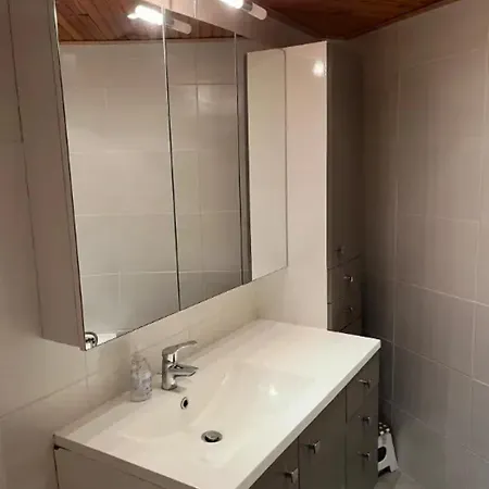 Maison Familiale Accueillante A Avec Jardin בית נופש