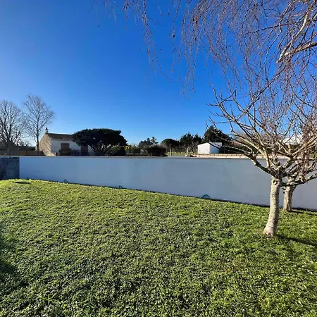 Maison De 3 Avec Vue Sur La Et Jardin Clos A Michel En L'herm A 8 Km De La * Saint-Michel-en-l'Herm