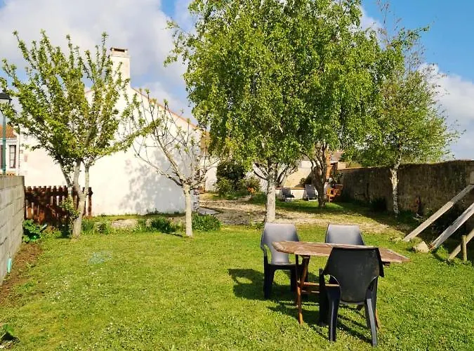 Maison Familiale Accueillante A Avec Jardin Semesterbostad